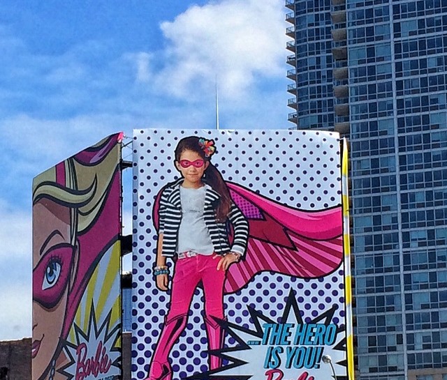 Barbie Hero